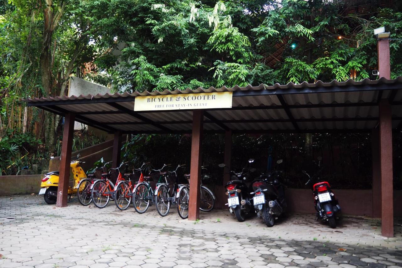 Baanpong Lodge San Kamphaeng Luaran gambar
