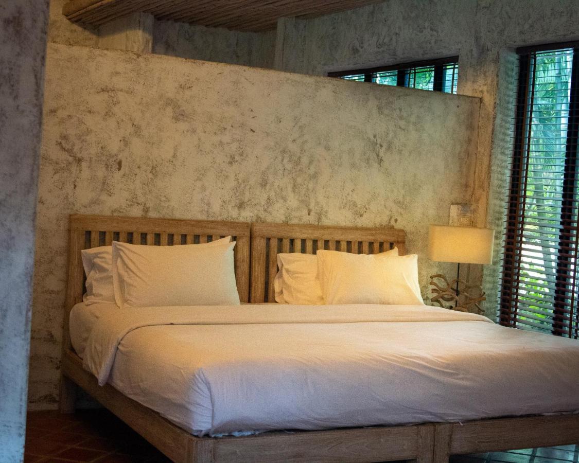 Baanpong Lodge San Kamphaeng Luaran gambar