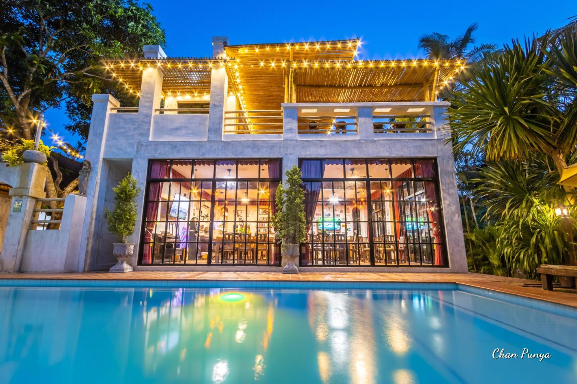 Baanpong Lodge San Kamphaeng Luaran gambar