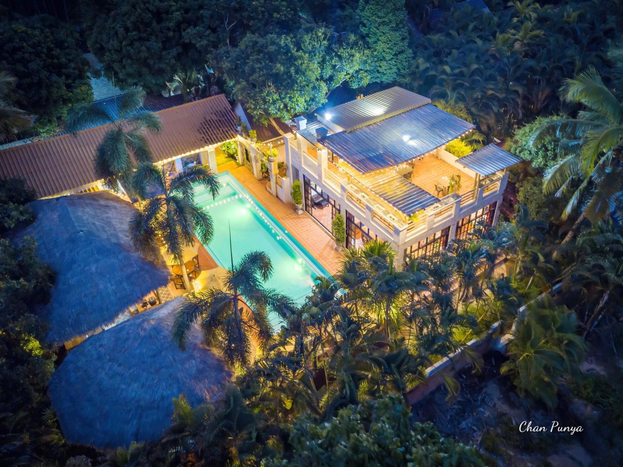 Baanpong Lodge San Kamphaeng Luaran gambar