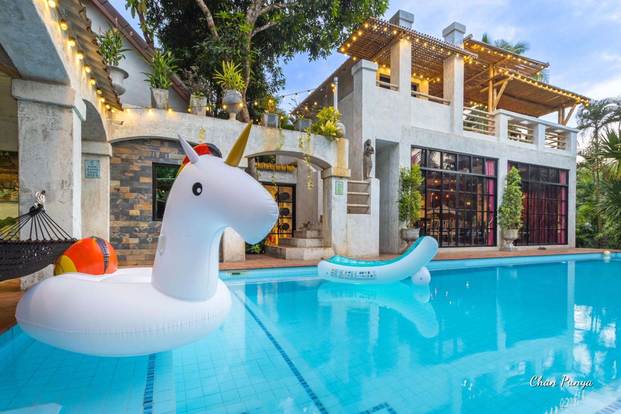 Baanpong Lodge San Kamphaeng Luaran gambar