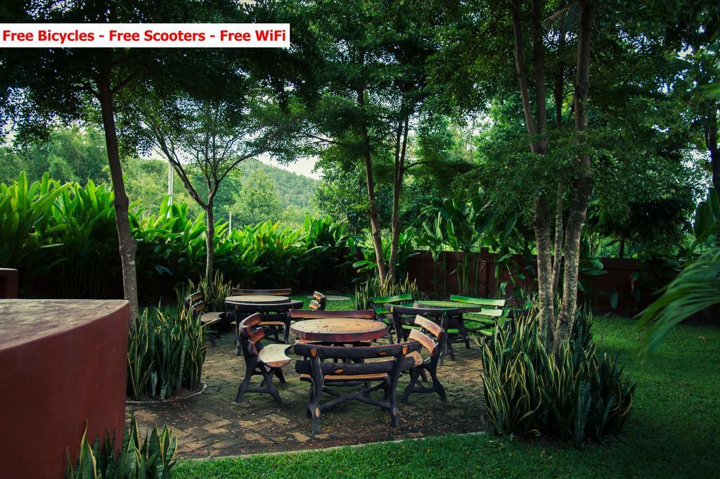 Baanpong Lodge San Kamphaeng Luaran gambar